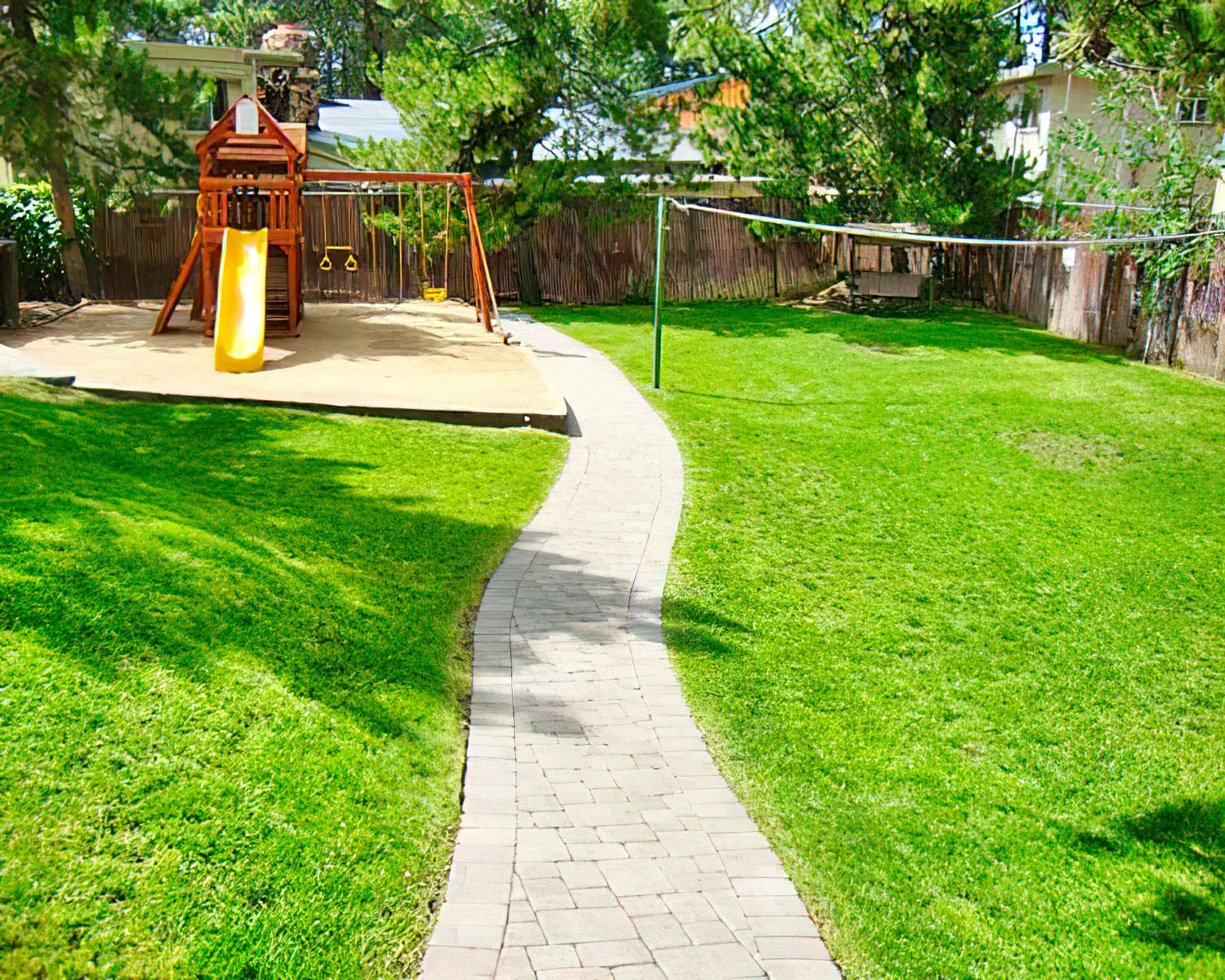 Americana Village - Image 12