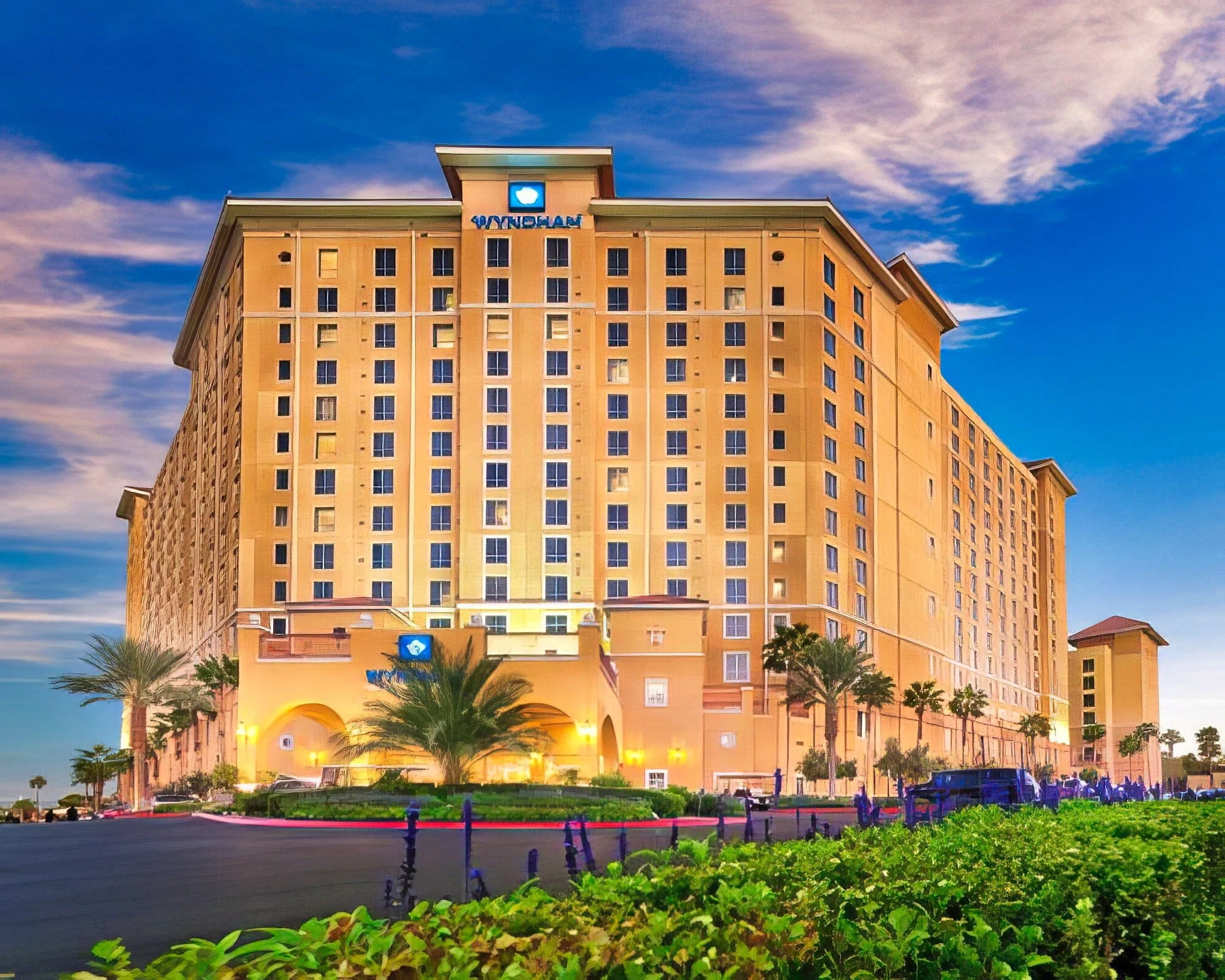 Club Wyndham Grand Desert - Image 2