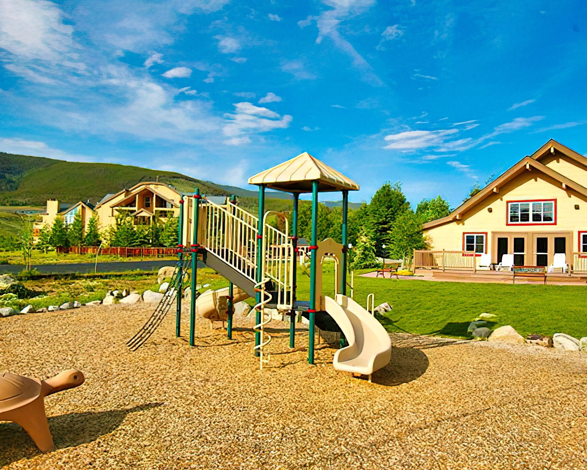 Swan Mountain Resort - Image 24